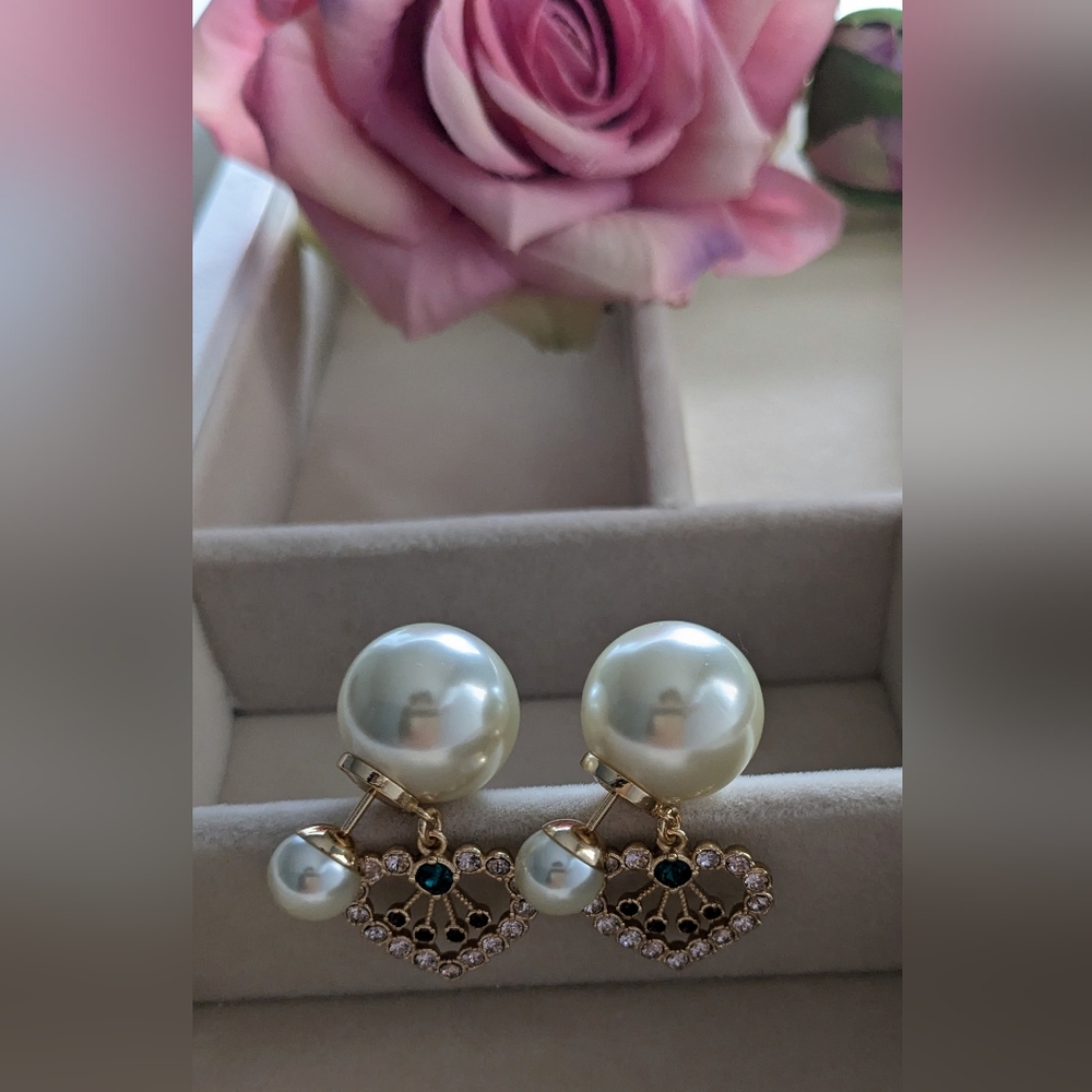 Dior Tribales Earrings Heart crystal
